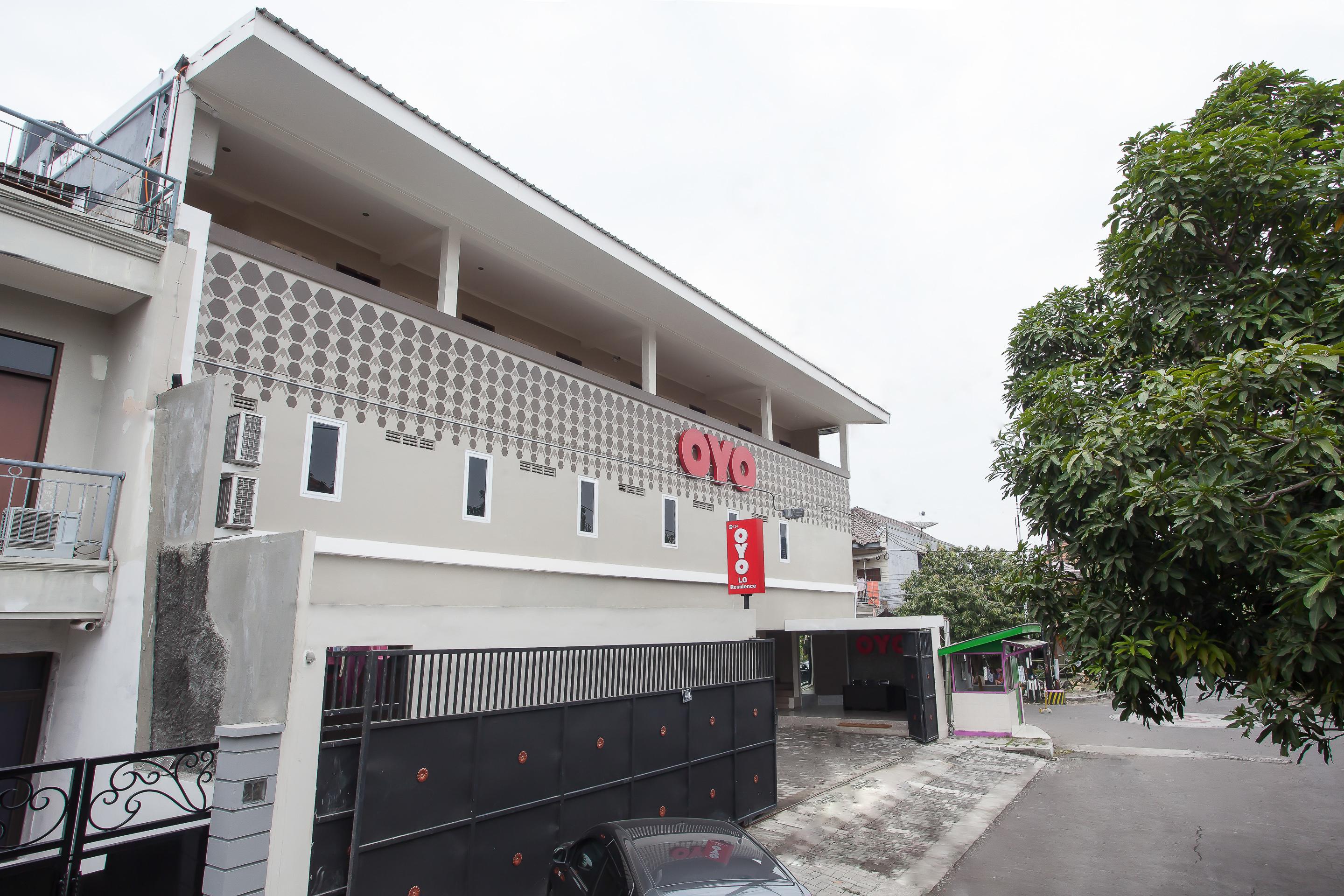 Super Oyo Capital O 134 Lg Residence Surabaja Exteriér fotografie